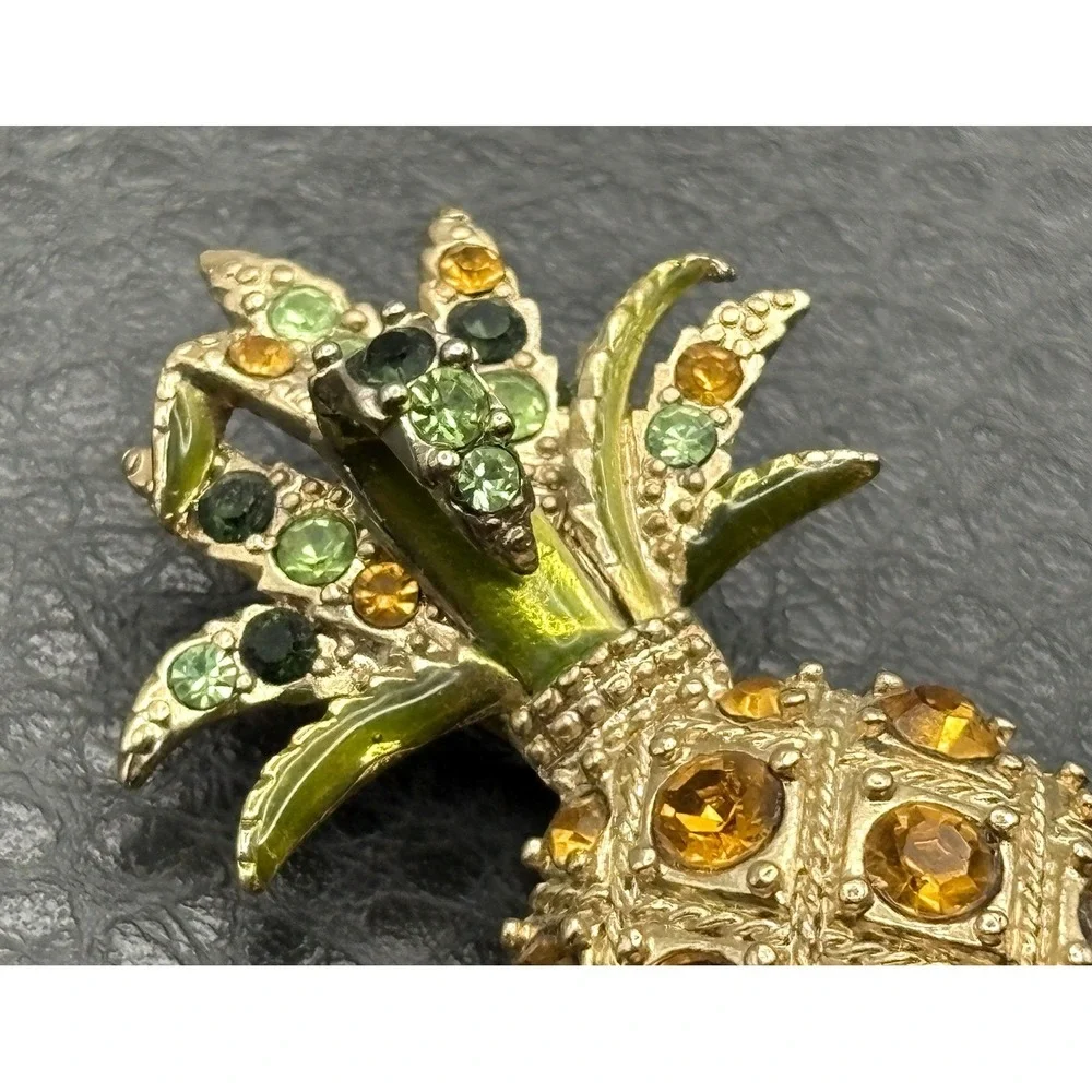 Monet Pineapple Brooch Green Yellow Rhinestone Vintage Tropical Beach Summer